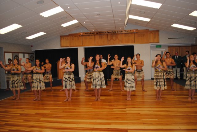 Opening ceremony tradional dancers NZ 2014.jpg